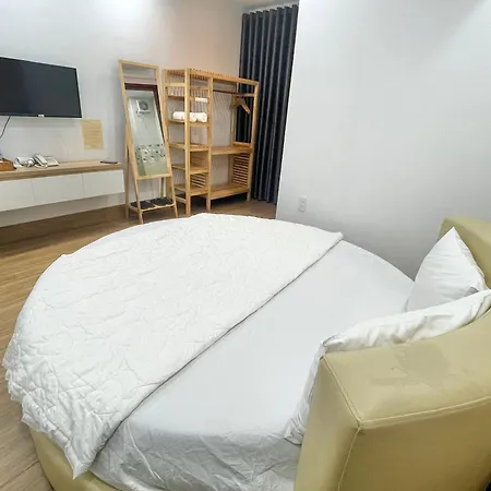 The Land Hotel & Apartment
